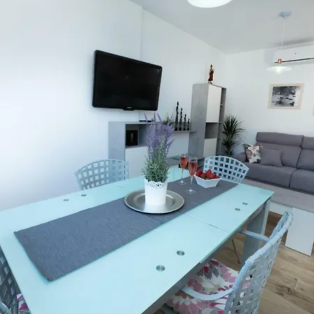 Medina Apartamento Nerja